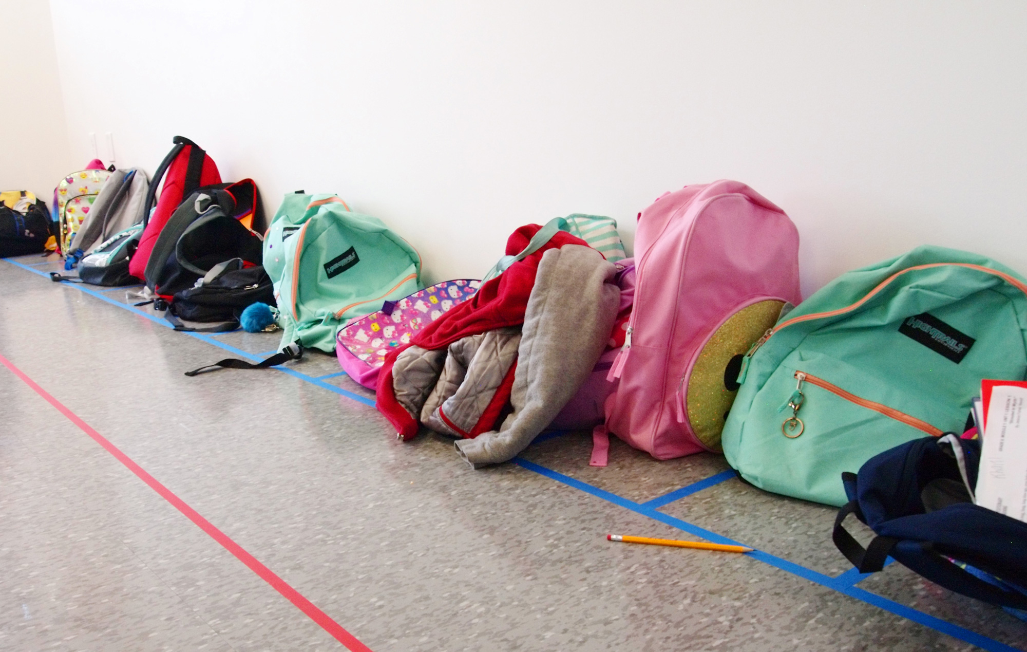 P8082681cxweb02 Avondale Meadows Middle School 58